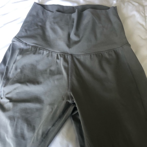 Alphalete leggings - Picture 5 of 5